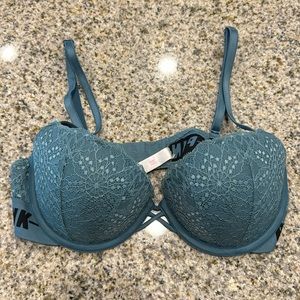 PINK Victoria’s Secret lace push up bra